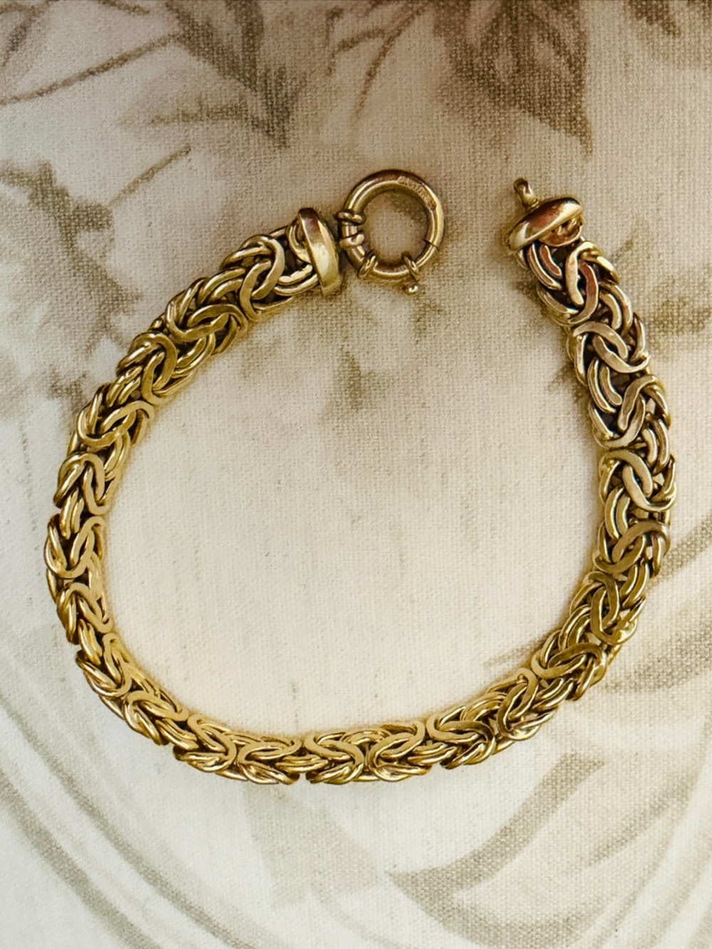 14K Solid Gold Byzantine Bracelet